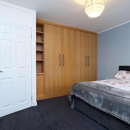Ferienwohnung Light-Luxury Flat Glasgow Exterior foto
